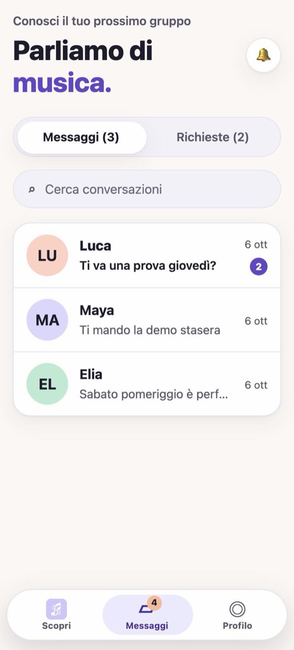 Schermata Messaggi di Suoniamo: tre conversazioni con Luca, Maya ed Elia. L’ultimo messaggio di Luca dice: Ti va una prova giovedì?